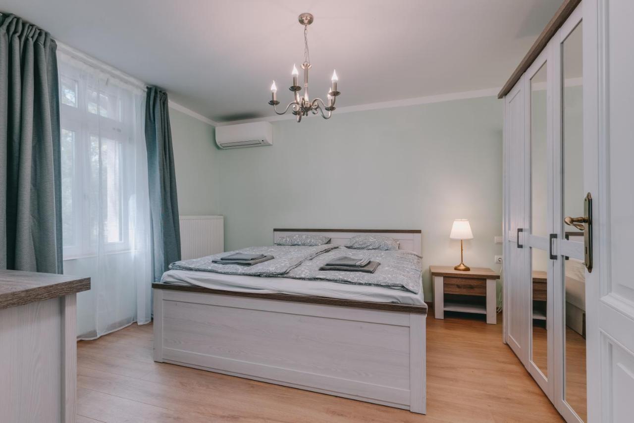 Bringa Villa Balatonlelle Eksteriør bilde